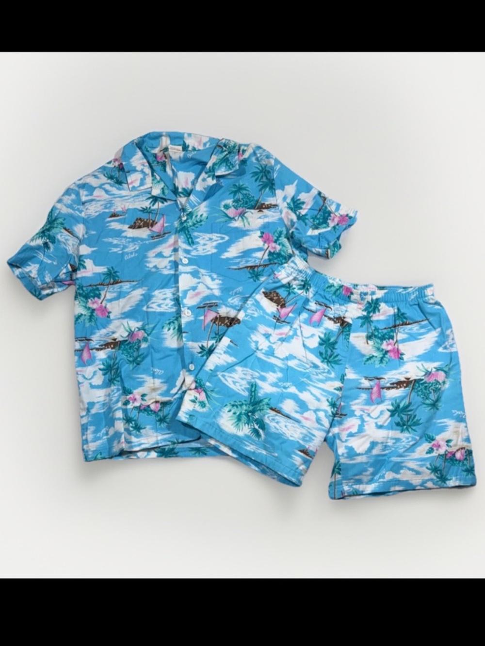Vintage Mens Hawaiian Button Down Shirt and Shorts Set Size Large Tropical 80's